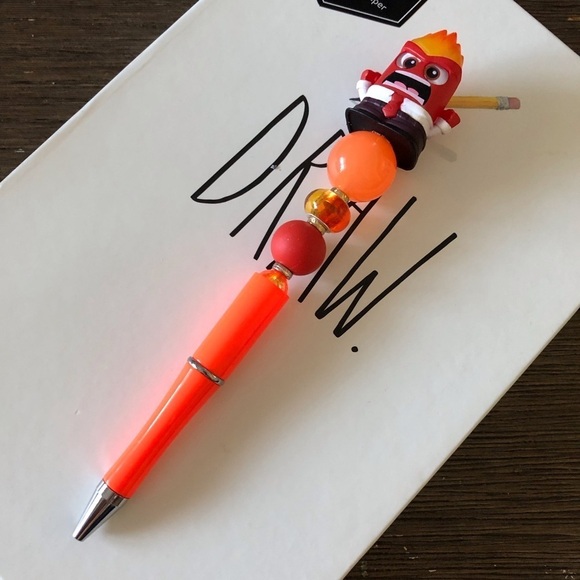 Disney Doorables: Inside Out: Anger handmade beaded pen - Picture 2 of 3